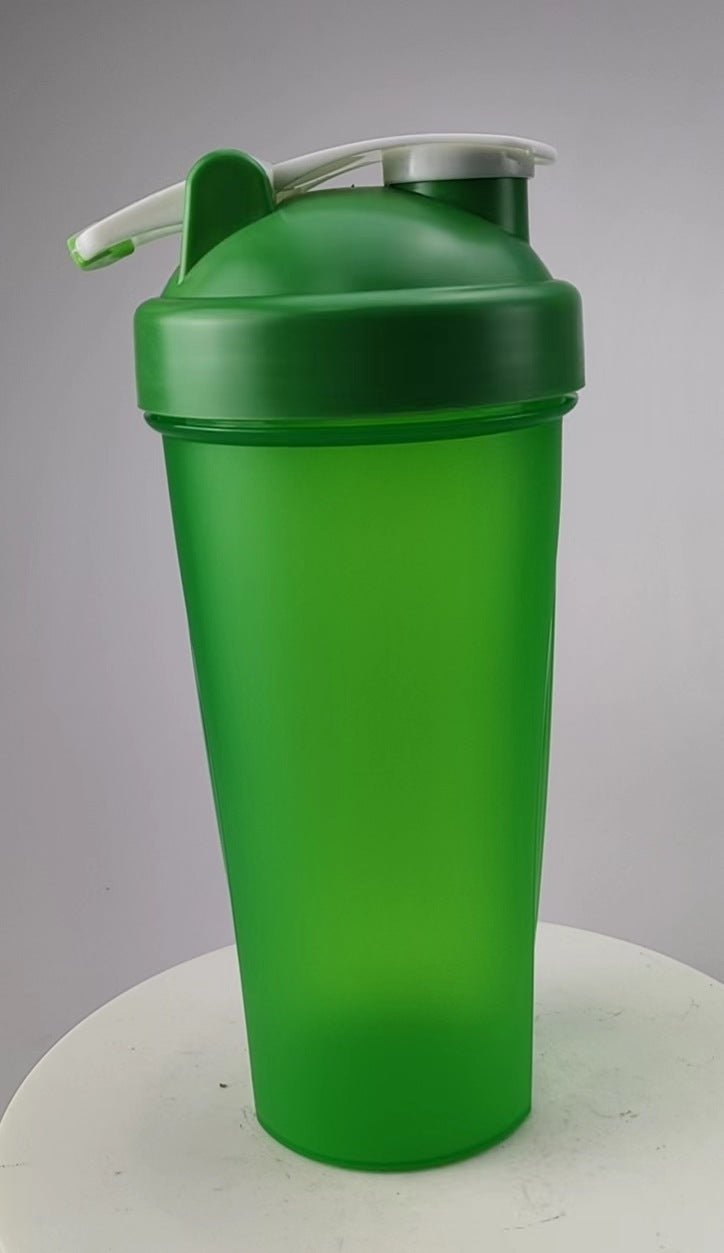 Fitness portable shaking cup protein powder milk shake cup 600ml mixing cup sports plastic water cup - IronWear Co.