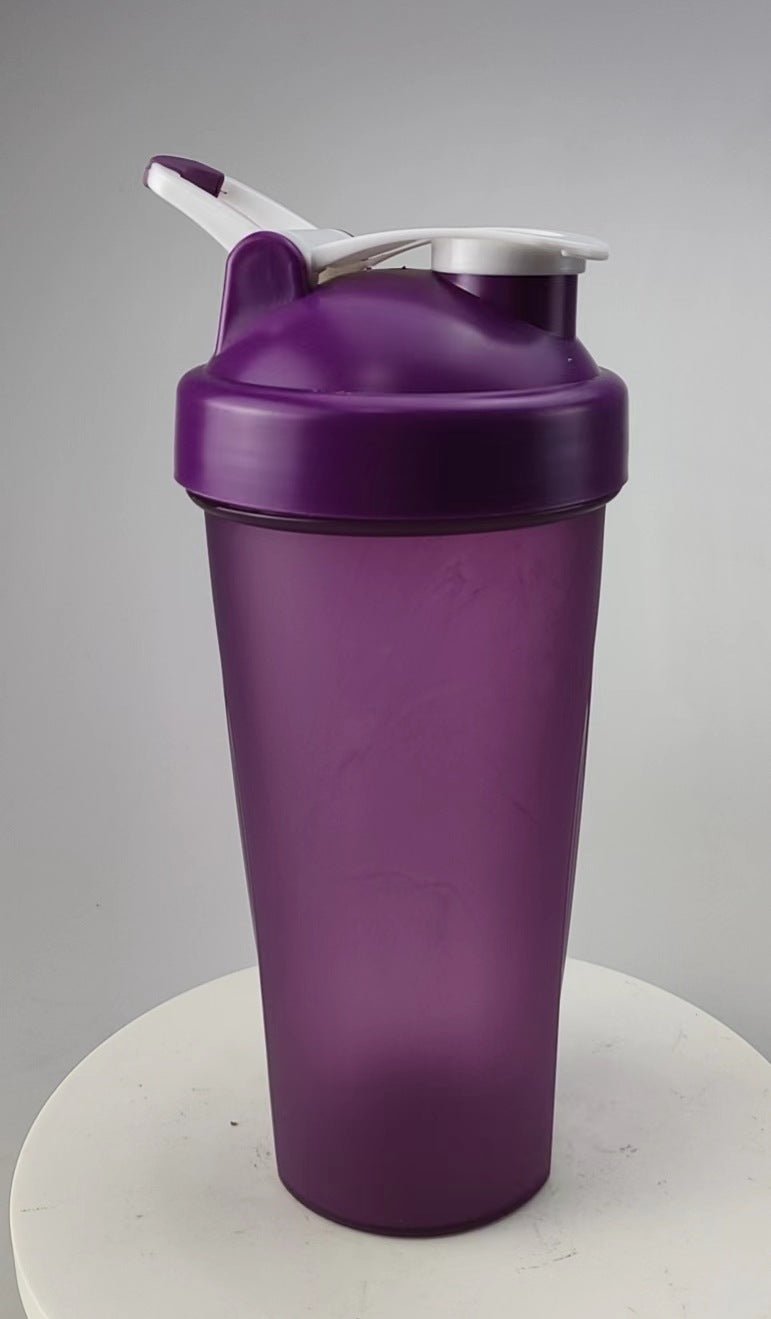 Fitness portable shaking cup protein powder milk shake cup 600ml mixing cup sports plastic water cup - IronWear Co.