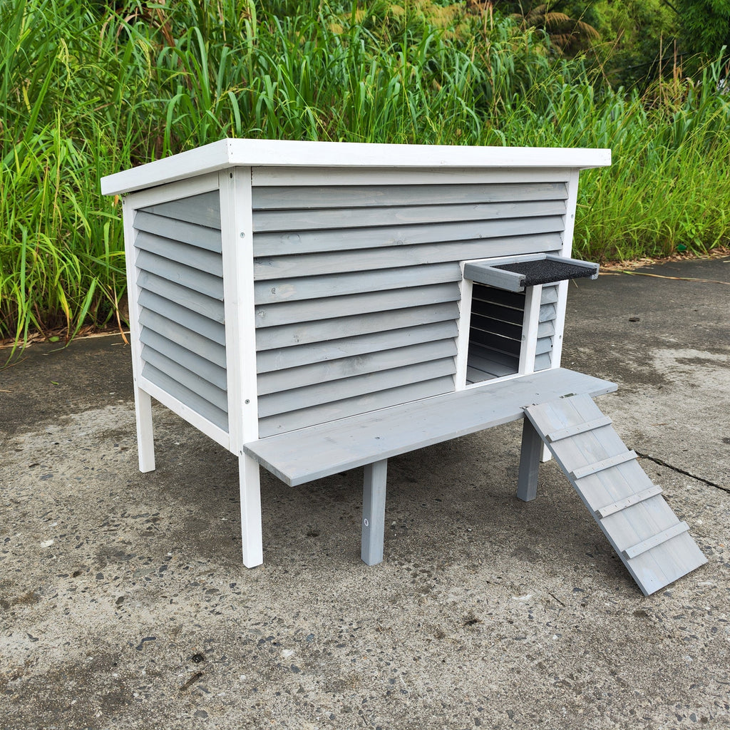 Outdoor Breathable Cat House for Outside Cats,Cat Shelter for Feral Cats with Escape Door,Porch Deck - IronWear Co.